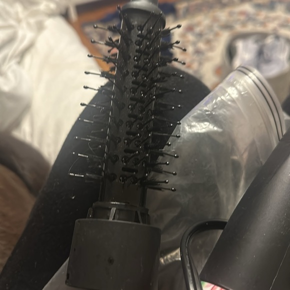 Floral Calista heated brush with attachments - Picture 2 of 3